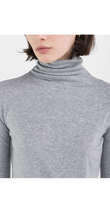 スリムフィットテンセルハイネックロングTシャツ 詳細画像